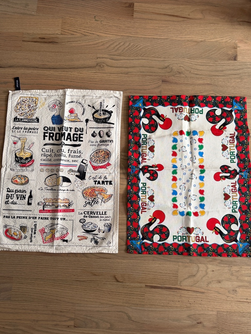 2 Souvenir Kitchen Towels